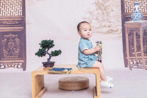 百色孕妇几个月胸部变大